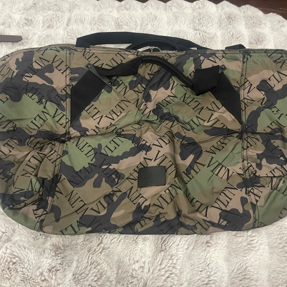 Valentino Garavani VLTN Camouflage-print Holdall Bag